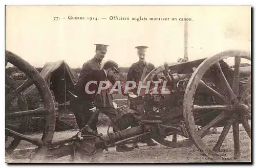 Ansichtskarte AK Militaria Officiers anglais montrant un canon