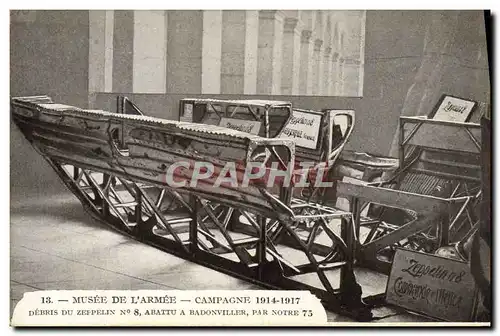 Cartes postales Militaria Paris Musee de l&#39armee Debris du zeppelin n�8 abattu a Badonviller par notre 75