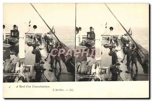 Cartes postales Bateau Paquebot A bord d'un transatlantique L'arriere
