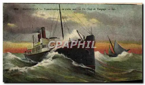 Cartes postales Bateau Paquebot Transatlantique en pleine mer Un coup de tangage