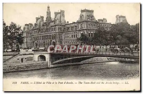 Cartes postales Paris L&#39Hotel De Ville Et Le Pont D&#39Arcole