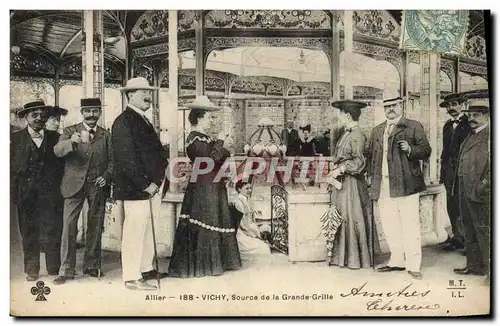 Cartes postales Thermalisme Vichy Source de la grande grille