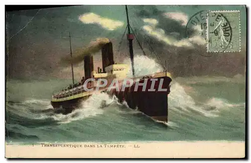 Cartes postales Bateau Paquebot Transatlantique dans la tempete