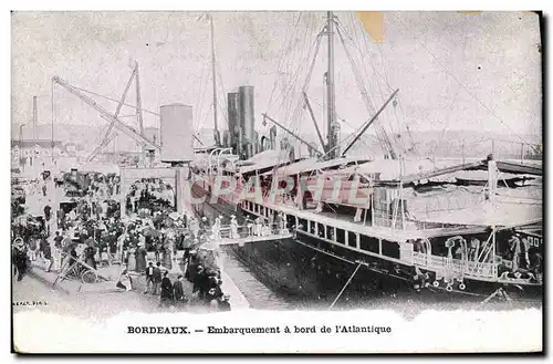 Cartes postales Bateau Paquebot Bordeaux Embarquement a bord de l&#39Atlantique