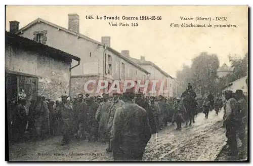 Ansichtskarte AK Militaria Valmy defile d&#39un detachement de prisonniers