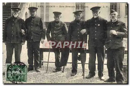 Cartes postales Militaria Paris Nos braves invalides