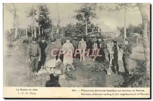 Cartes postales Militaria Prisonniers allemands travaillant aux environs de Rennes