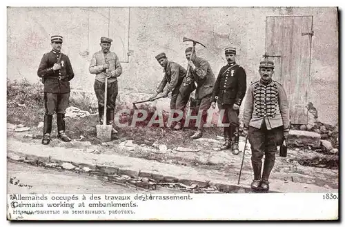 Ansichtskarte AK Militaria Allemands occupes a des travaux de terrassement