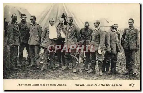 Ansichtskarte AK Militaria Prisonniers allemands au camp Anglais