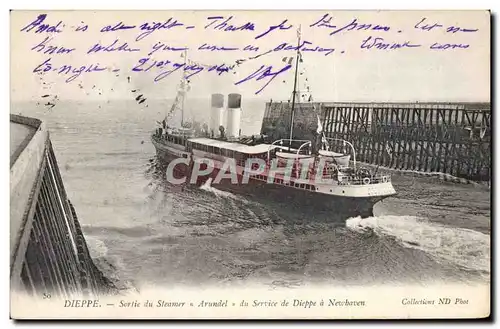 Cartes postales Bateau Paquebot Dieppe Sortie du steamer Arundel du service de Dieppe a Newhaven