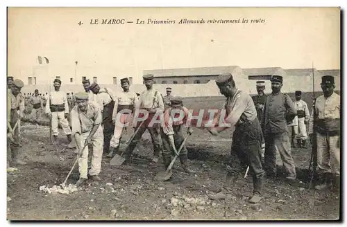 Cartes postales Militaria Maroc Les Prisonniers allemands entretiennent les routes