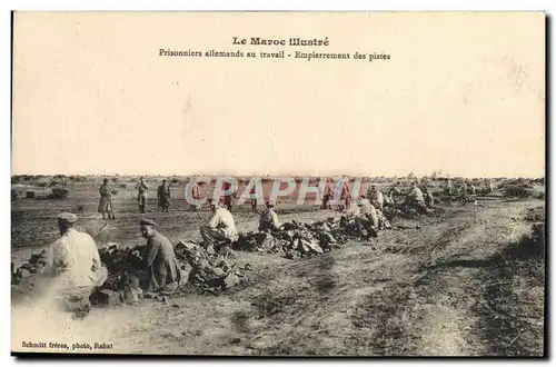 Ansichtskarte AK Militaria Maroc Prisonniers Allemands au travail Empierrement des pistes