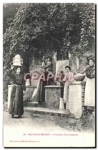 Ansichtskarte AK Folklore Salies de Bearn Fontaine Larroumette