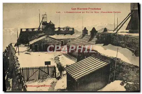 Ansichtskarte AK Astronomie Hautes Pyrenees L&#39Observatoire du Pic du Midi Premiers neiges