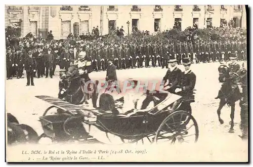 Cartes postales MM le roi et la reine d'Italie 1903 La reine quitte la gare