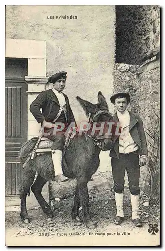 Ansichtskarte AK Pyrenees Ane En route pour la ville Folklore