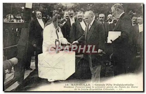 Ansichtskarte AK Marseille Grande fete presidentielle Monsieur Poincare pose la premiere pierre du palais du Maro