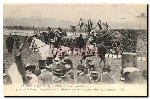 Cartes postales MM le Roi d&#39Italie et la reine a Paris 1903 a la revue Le general Andre Ministre de la guerre