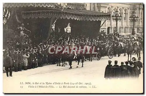 Ansichtskarte AK MM le Roi d&#39Italie et la reine a Paris 1903 Visite a l&#39hotel de ville le roi descend de vo