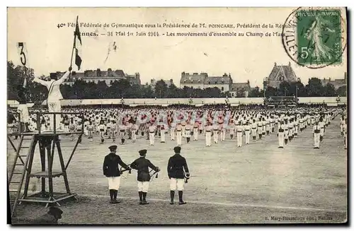 Cartes postales 40eme fete nationale de Gymnastique Poincare Rennes Les mouvements d&#39ensemble au Champ de Mar