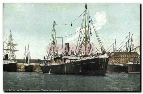 Cartes postales Bateau Paquebot Marseille Le Transatlantique Crimee rentrant au port