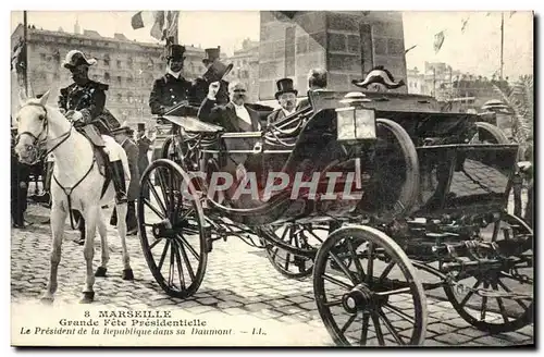 Cartes postales Marseille Grande fete presidentielle Le President de la Republique dans sa Daumont