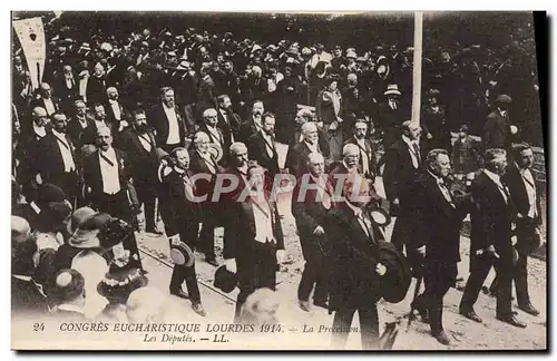 Cartes postales Congres Eucharistique Lourdes 1914 La procession Les deputes