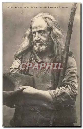 Cartes postales Folklore Yan Druillen le coureur de pardons bretons TOP