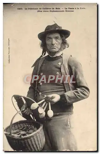 Cartes postales Folklore Le fabricant de cuilleres de bois La vente a la foire TOP
