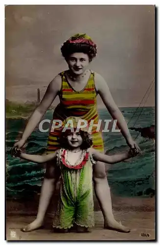 Cartes postales Fantaisie Femme Maillot de Bain Enfant