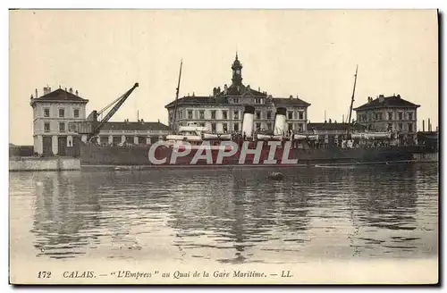 Cartes postales Bateau Paquebot Calais L'Express au quai de la Gare Maritime