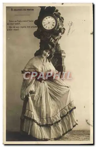 Cartes postales Fantaisie Femme 8 heures du matin Horloge