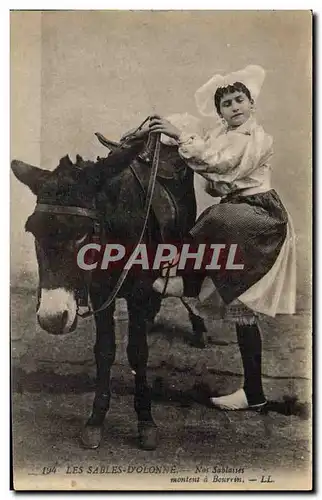 Cartes postales Ane Mule Les Sables d&#39Olonne Nos Sablaises montent a bourrin