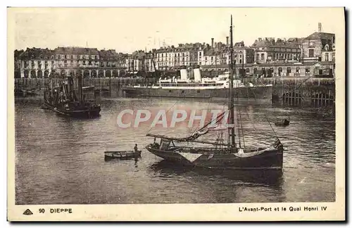 Cartes postales Bateau Peche Dieppe L'avant port et le quai Henri IV