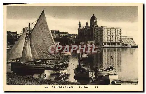 Cartes postales Bateau Peche Saint Raphael Le port