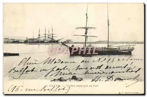 Cartes postales Bateau Cette Voilier remorque au port