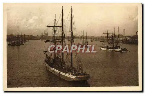 Ansichtskarte AK Bateau Bordeaux Les morutiers en rade