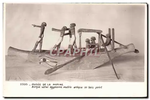 Cartes postales Bateau Musee de la marine Barque votive egyptienne antique en bois peint