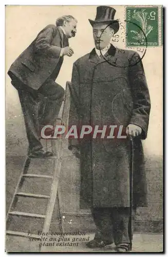 Cartes postales Foklore Geant Une conversation secrete