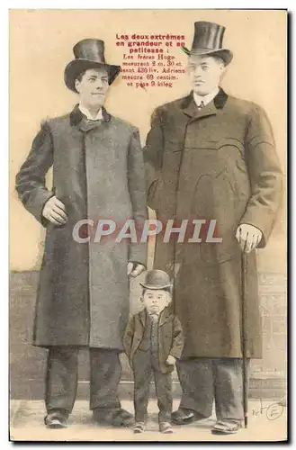 Cartes postales Foklore Geant Freres Hugo Adriens Nain