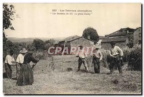 Cartes postales Folklore Les travaux champetres Les batteurs de ble en plein champ