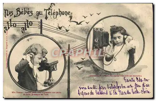 Ansichtskarte AK Fantaisie Telephone Nos bebes au telephone