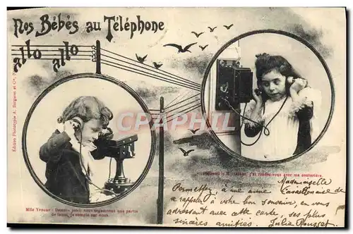 Ansichtskarte AK Fantaisie Telephone Nos bebes au telephone