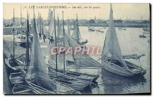 Cartes postales Bateau Les Sables d&#39Olonne La cale sur les quais