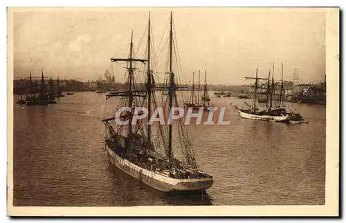 Ansichtskarte AK Bateau Bordeaux Les morutiers en rade