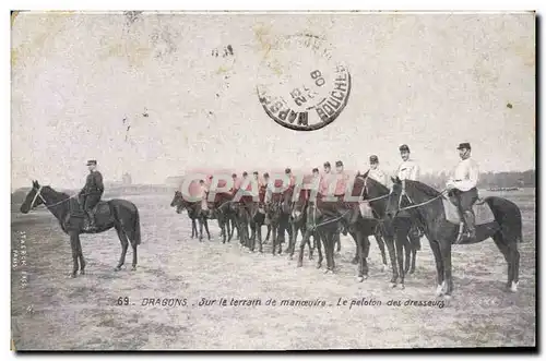 Cartes postales Militaria Dragons Sur le terrain de manoeuvre Le peloton des dresseurs