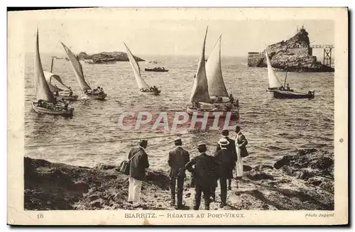 Ansichtskarte AK Bateau Biarritz Regates au port Vieux