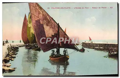 Cartes postales Bateau Palavas les Flots l'entree du port Retour de peche