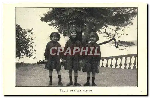 Ansichtskarte AK Trois petites soeurs Orphelins de guerre 14 juillet 1917