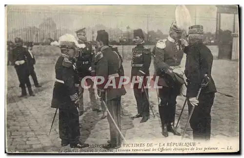 Cartes postales Militaria Les obseques des victimes de la Republique Le General Brun et le General Tremeau